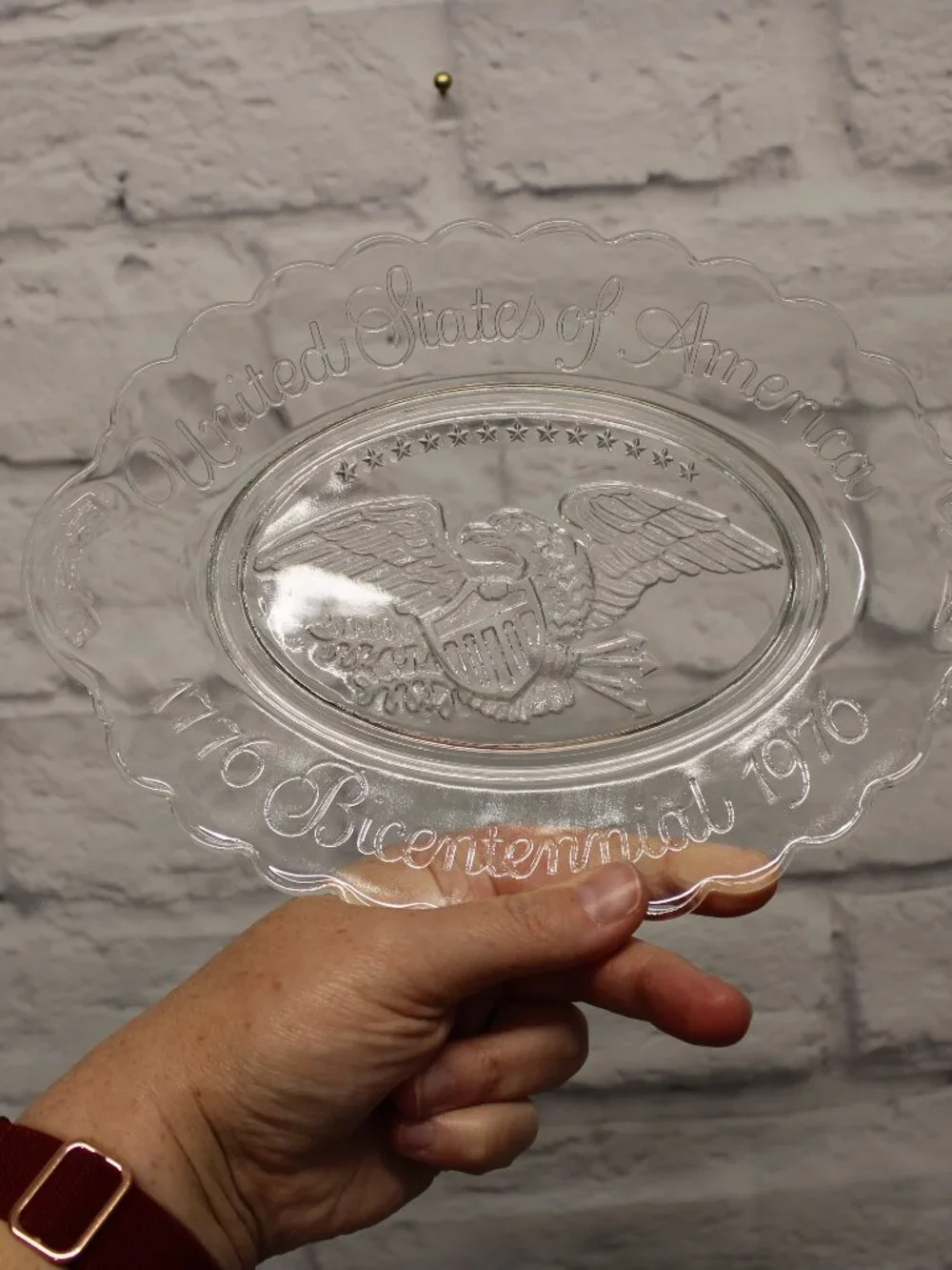 Avon United States Bicentennial Clear Glass Commemorative Plate 1976